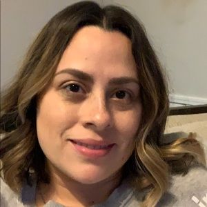 Meet your Posher, Noemi